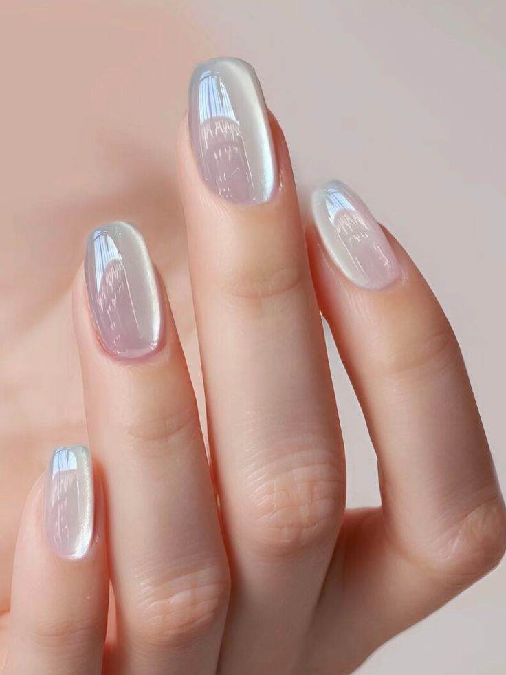 mirror-cat-eye-nails