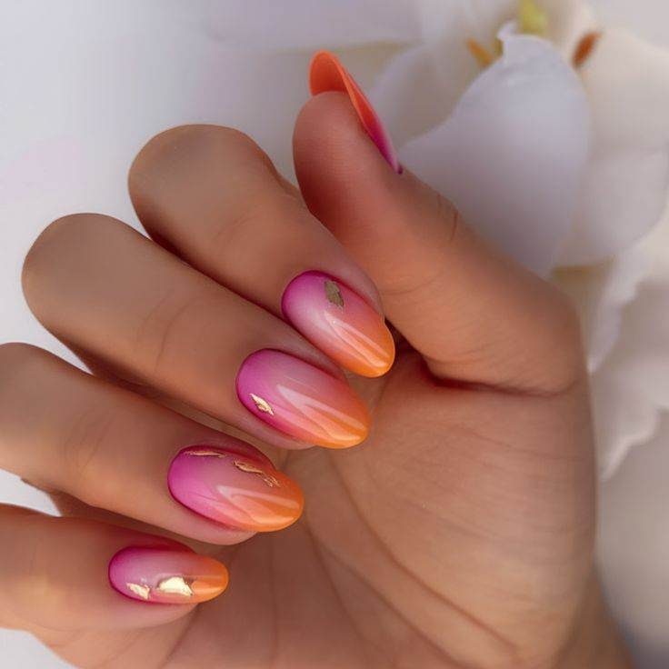 Gradient-summer-nails
