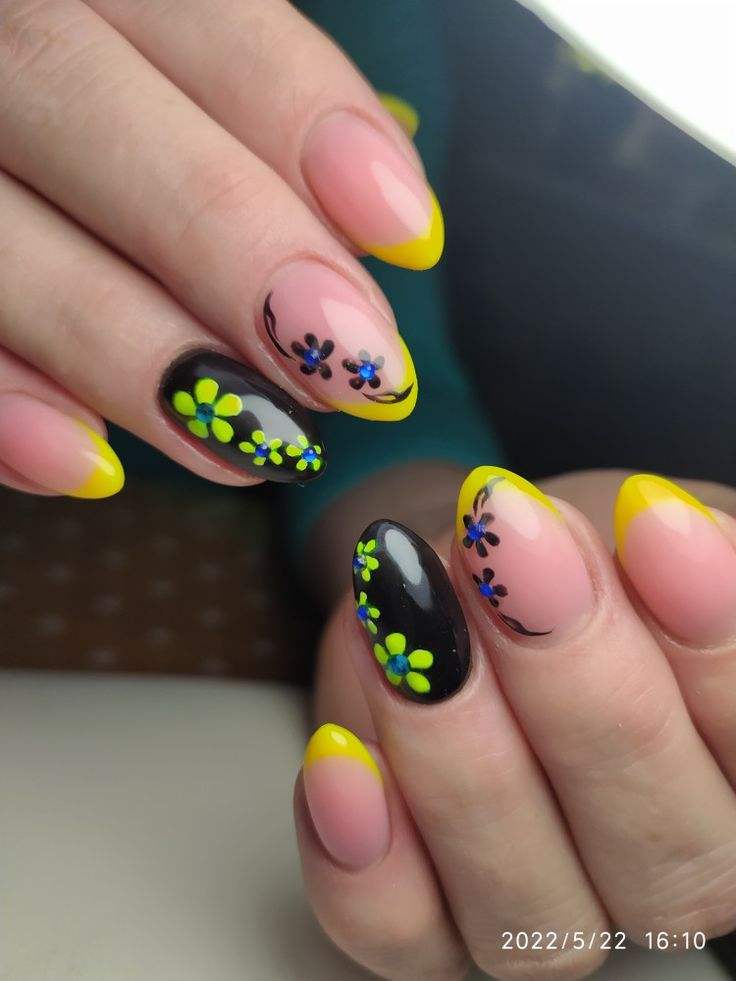 spring-summer-nails