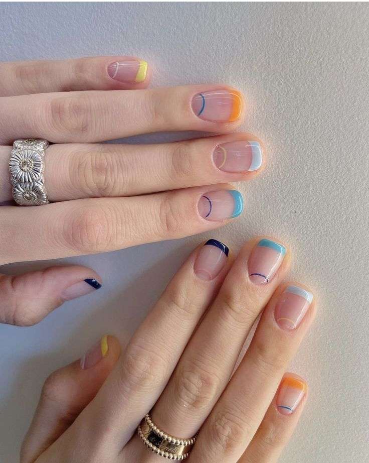 short-french-nails