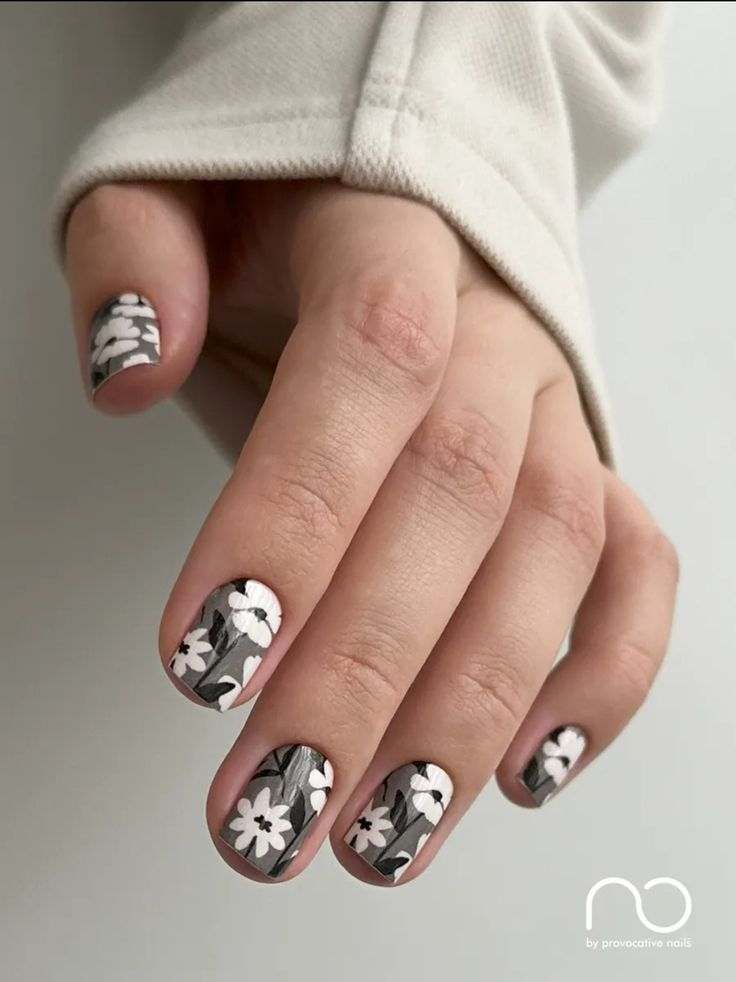 floral-nail-ideas