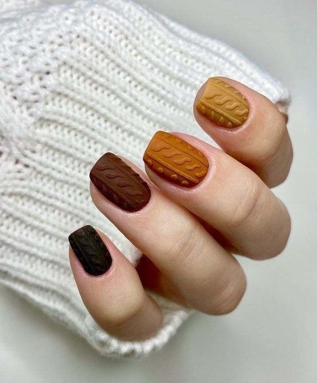 nail-ideas-for-fall-2025