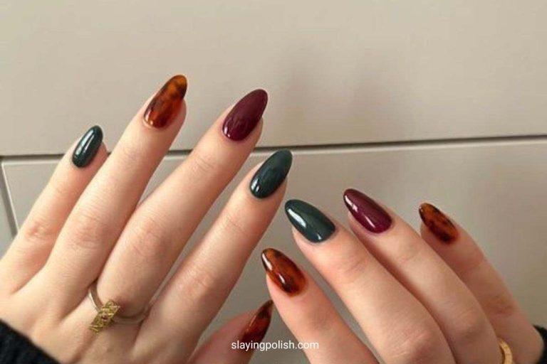 dark-fall-nails