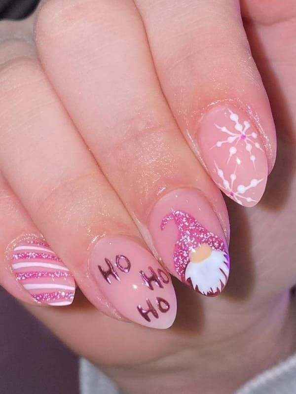 Cute-pink-christmas-nails