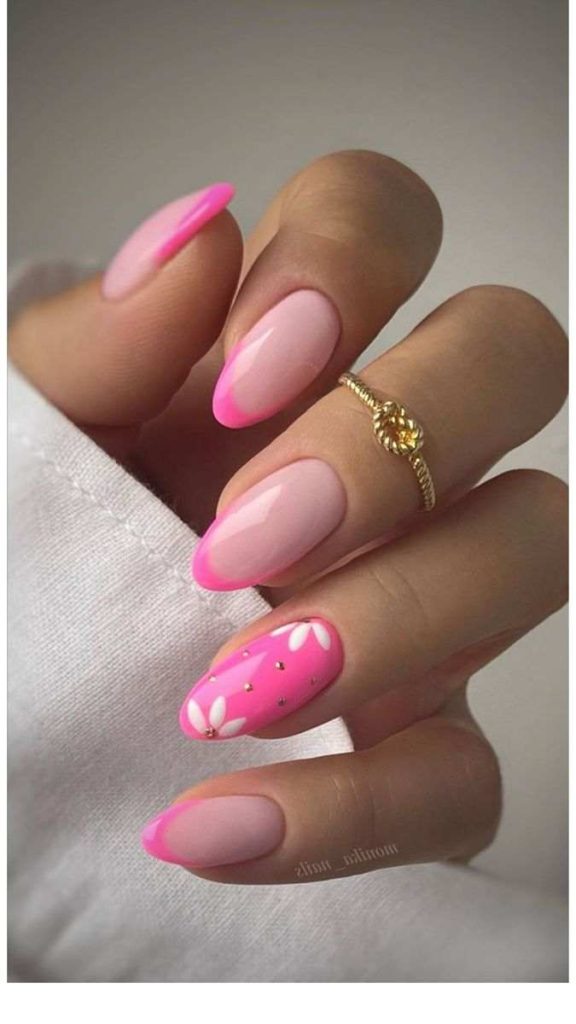 Short-pink-spring-nail-ideas