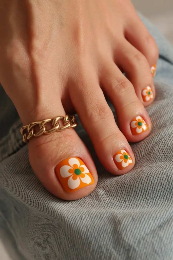 Summer-toenail-designs