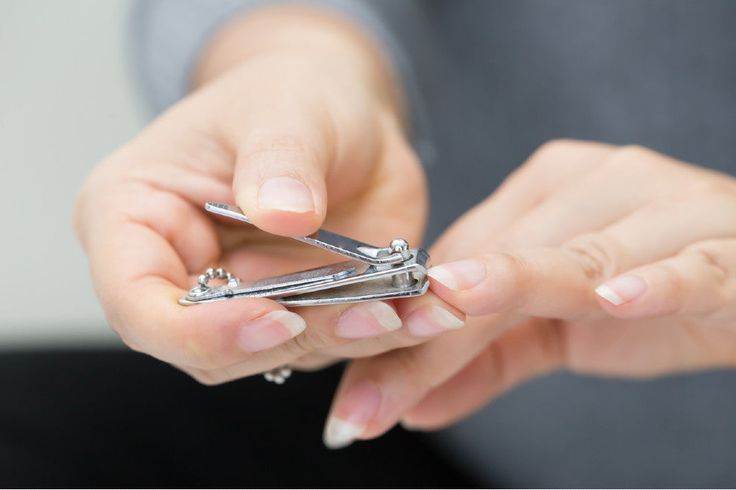 Nail-Care-routine-at-home
