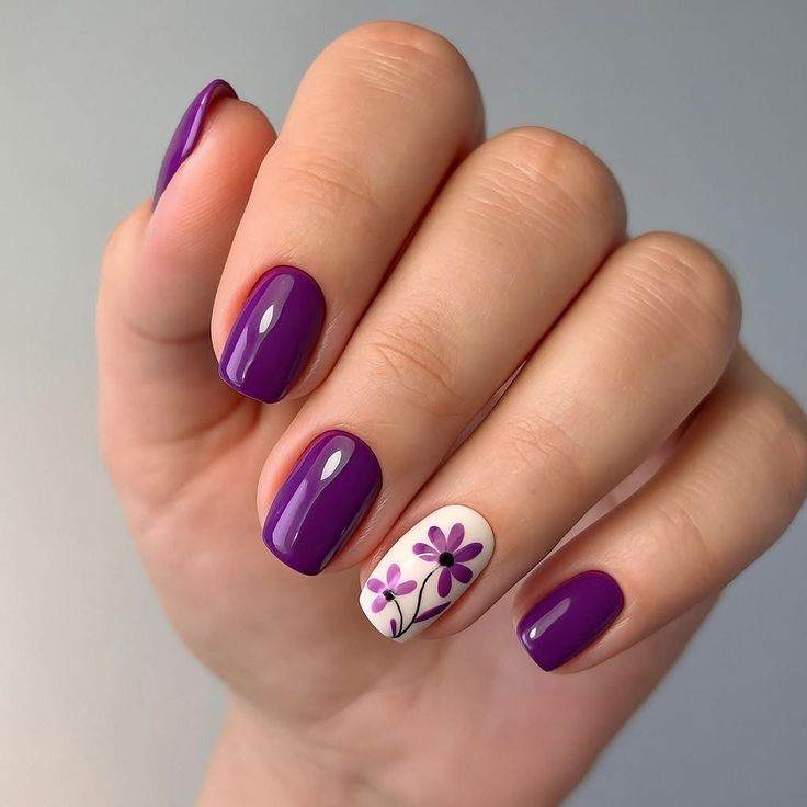 Trendy-Short-summer-nails