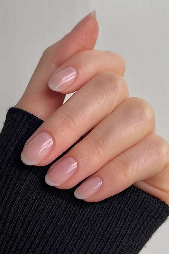 Bare-nail-trends